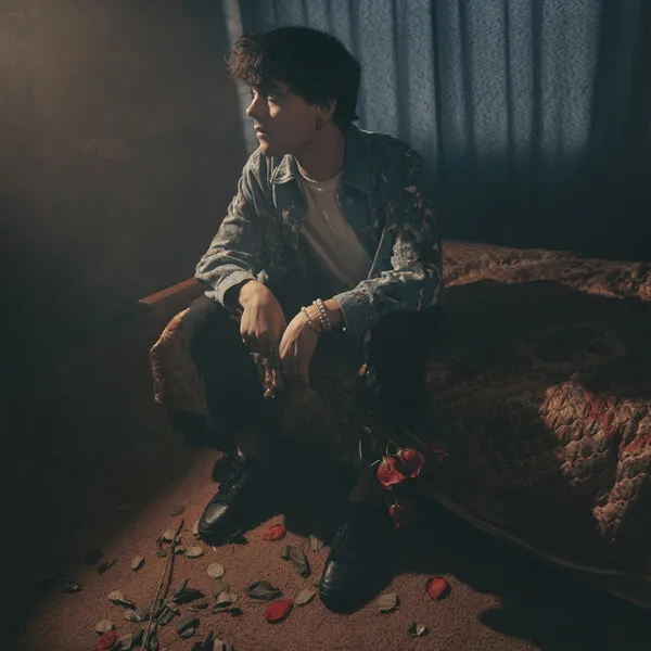 Leave Me in the Dark のサムネイル