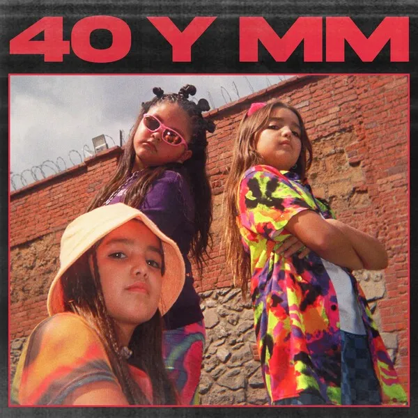 40 y MM のサムネイル
