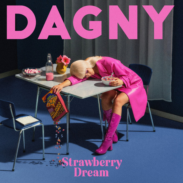 Strawberry Dream のサムネイル